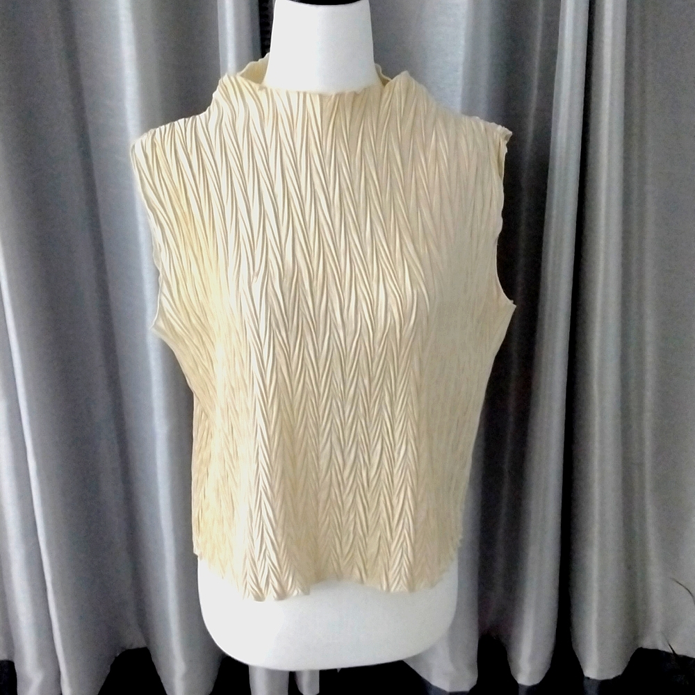 Libra Ladies high neck cream top, Large